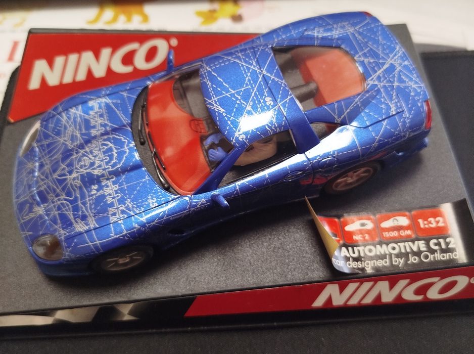 Carro de Slot Ninco IVM Automotive C12