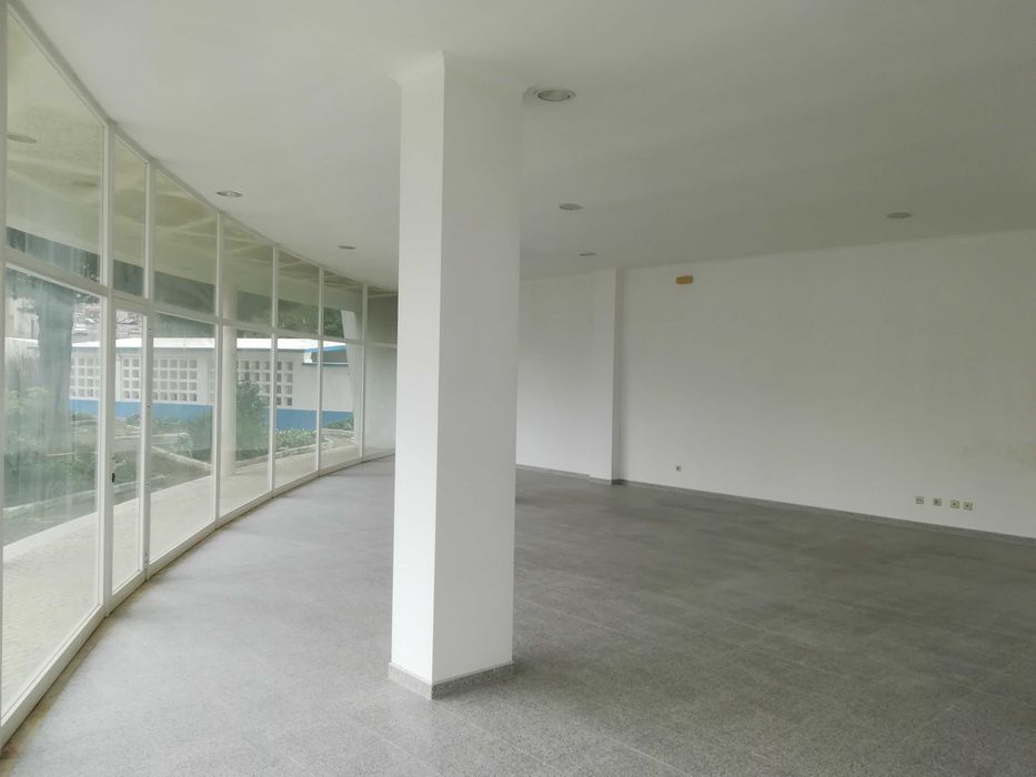 Loja para para Comercio e Serviços, Mafra a 300 m da Galp