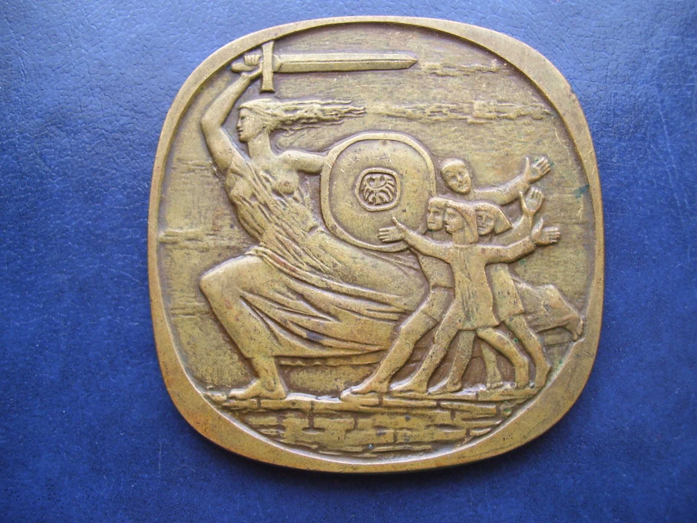 Stare monety Medal VII WIeków Warszawy  PRL