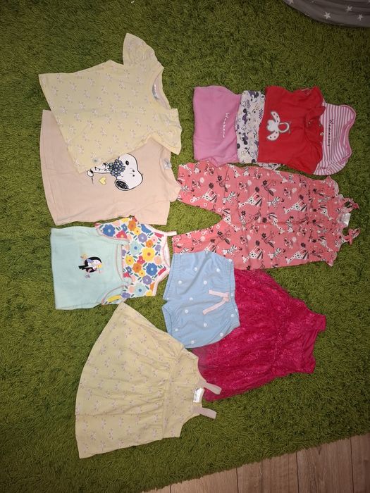 Zestaw ubrań dla niemowlaka 68