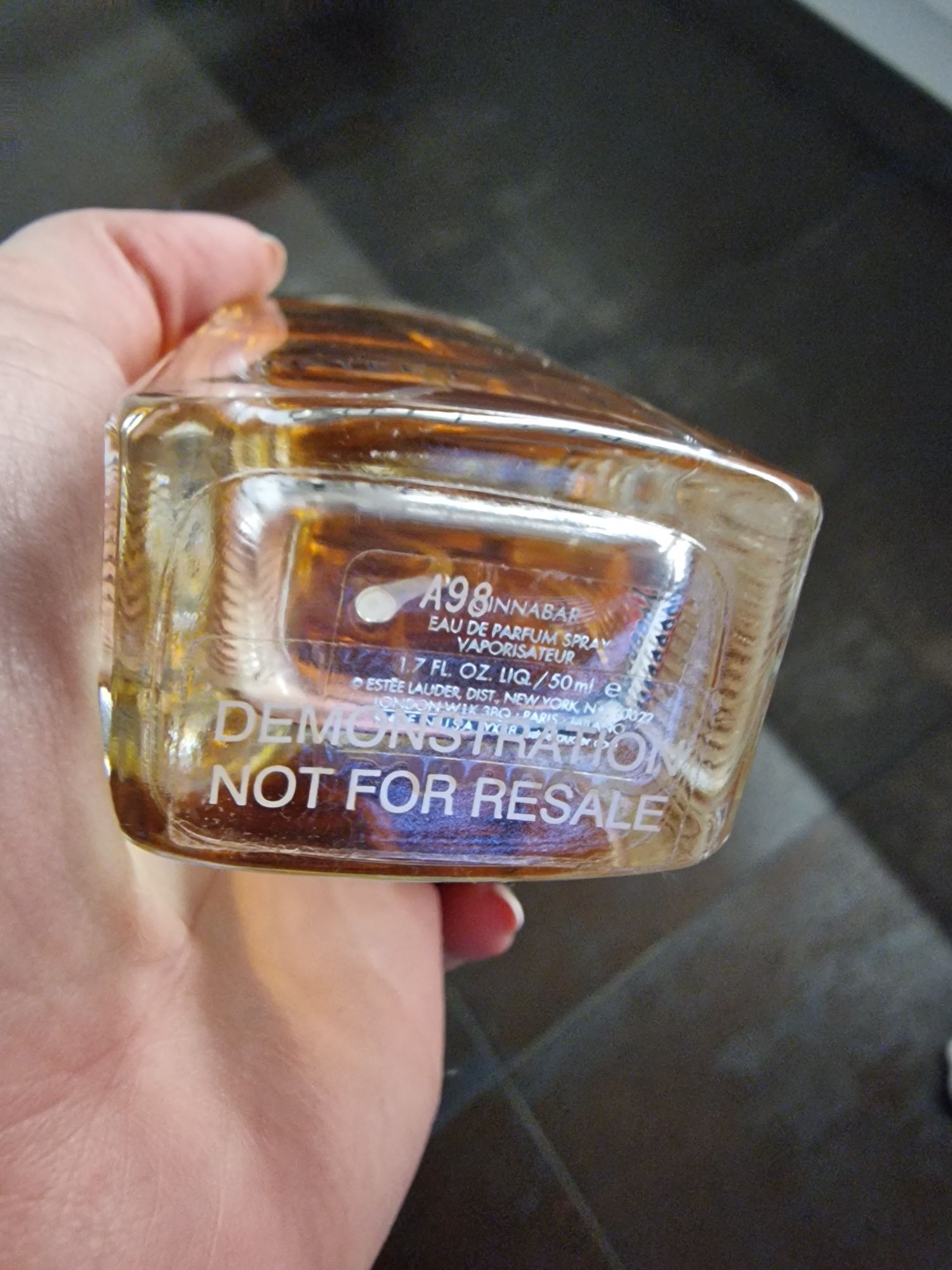 Perfumy Estee Lauder Cinnabar