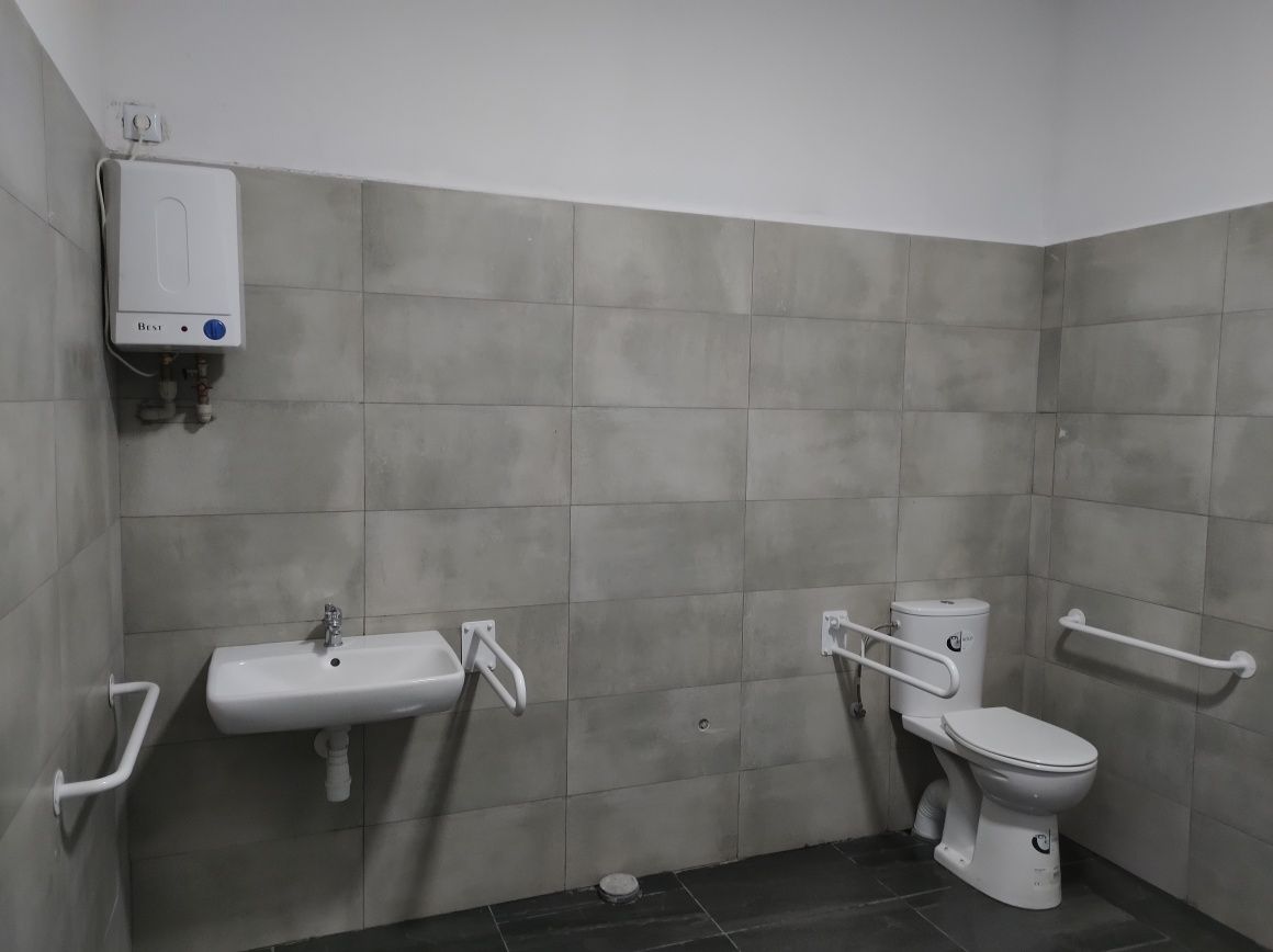 Wynajmę halę/magazyn 200m2 Radom