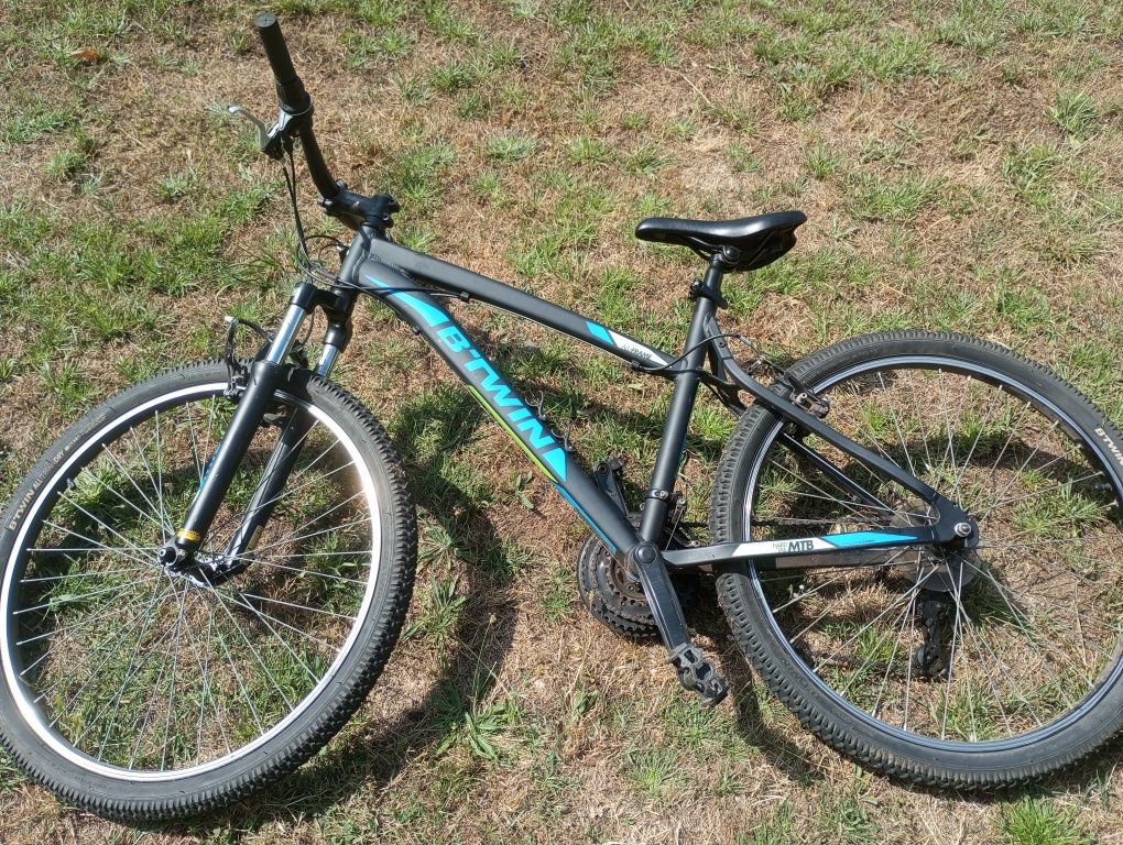 Bicicleta BTWIN como nova