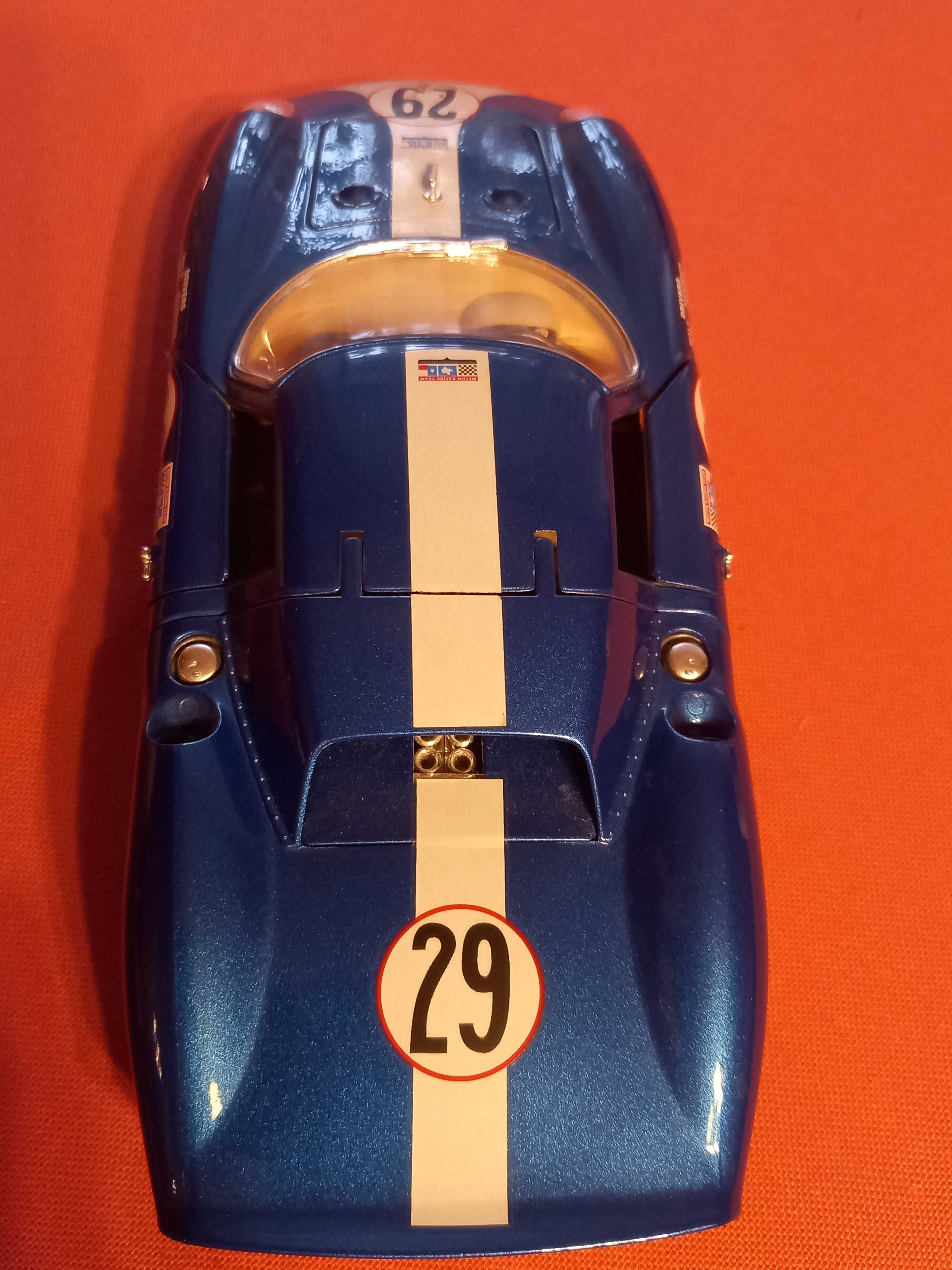 Модель коллекционная Ferrari 250 LE Mans Burago 1:18