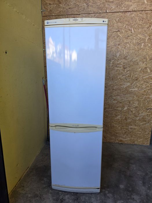 Frigorífico combinado LG