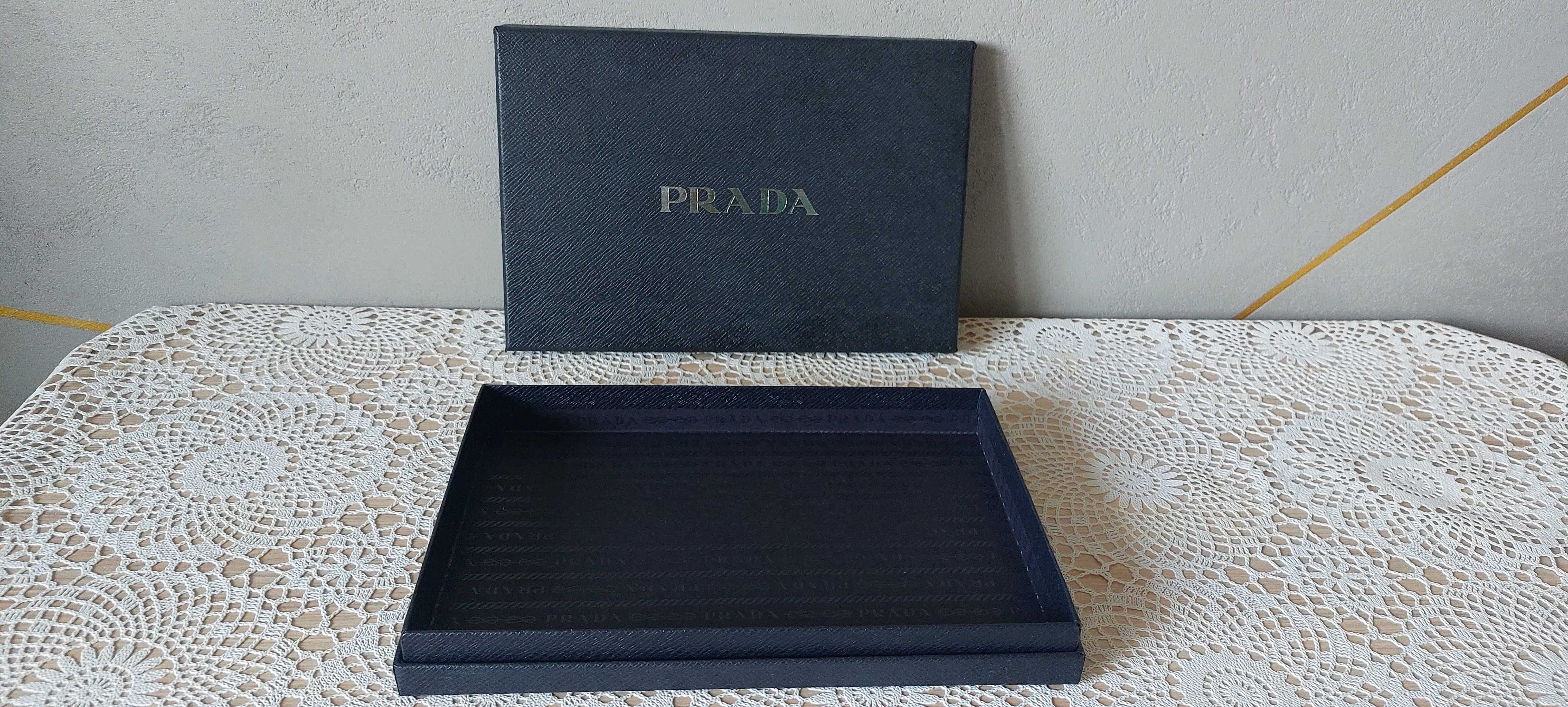 Pudełko PRADA - 24,5x16,5x3,5 cm - oryginalne, idealne na prezent