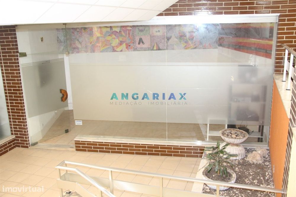 ANG1447 - Loja para Arrendamento em Marinha Grande