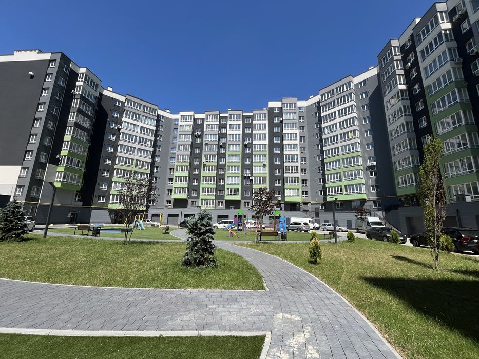 Продається двостороння 2 кім. ЖК Міленіум. Розтермінування