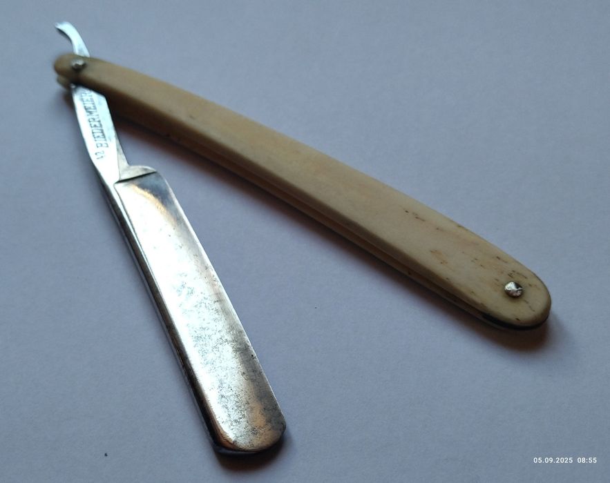 Solingen BIEDERMEIER. (Wald-Solingen)бритва