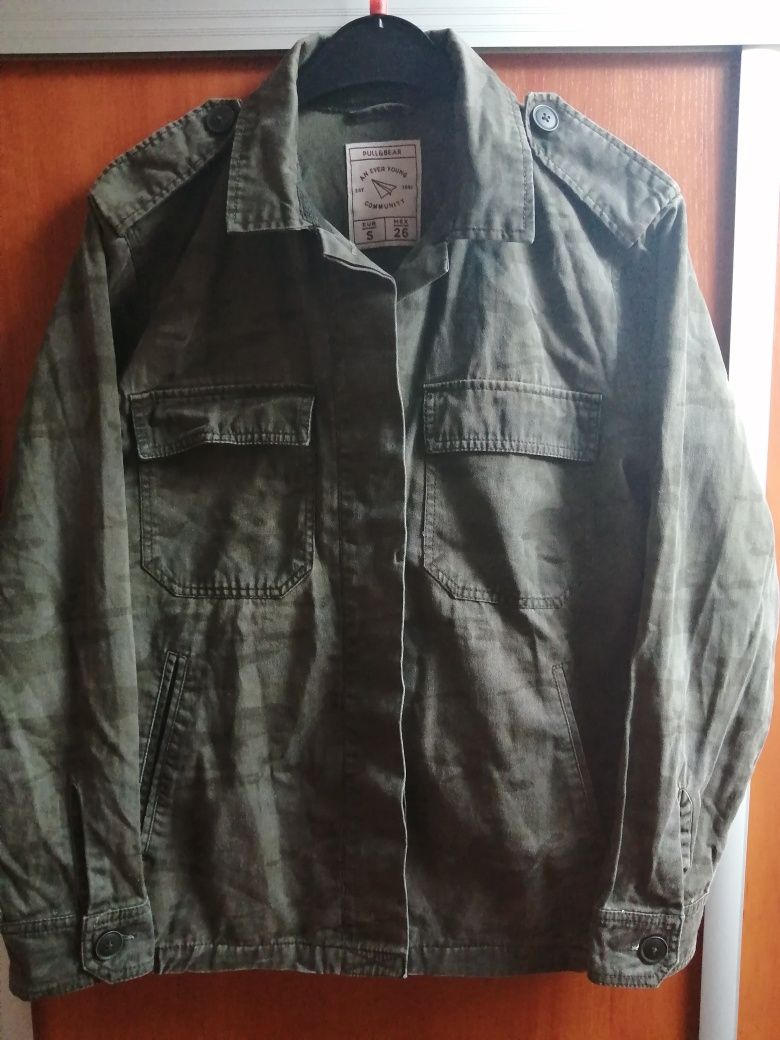 ŁADNA Kurtka Moro PULL&BEAR S stan idealny