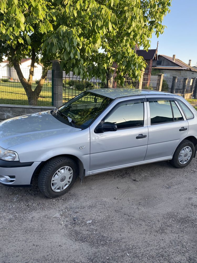 volkswagen Pointer 2004