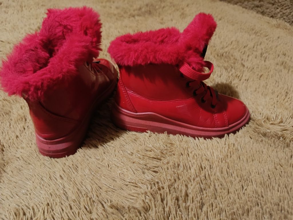 Buty zimowe damskie
