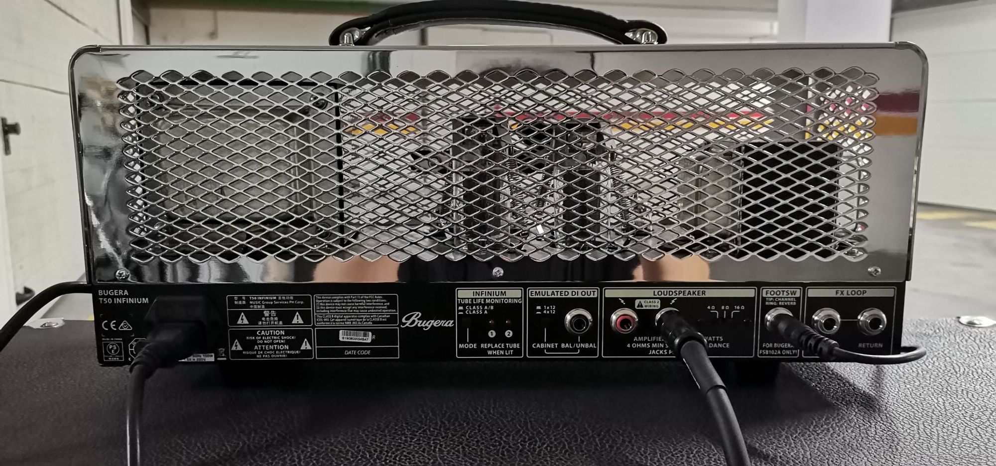 Amplificador e coluna de guitarra