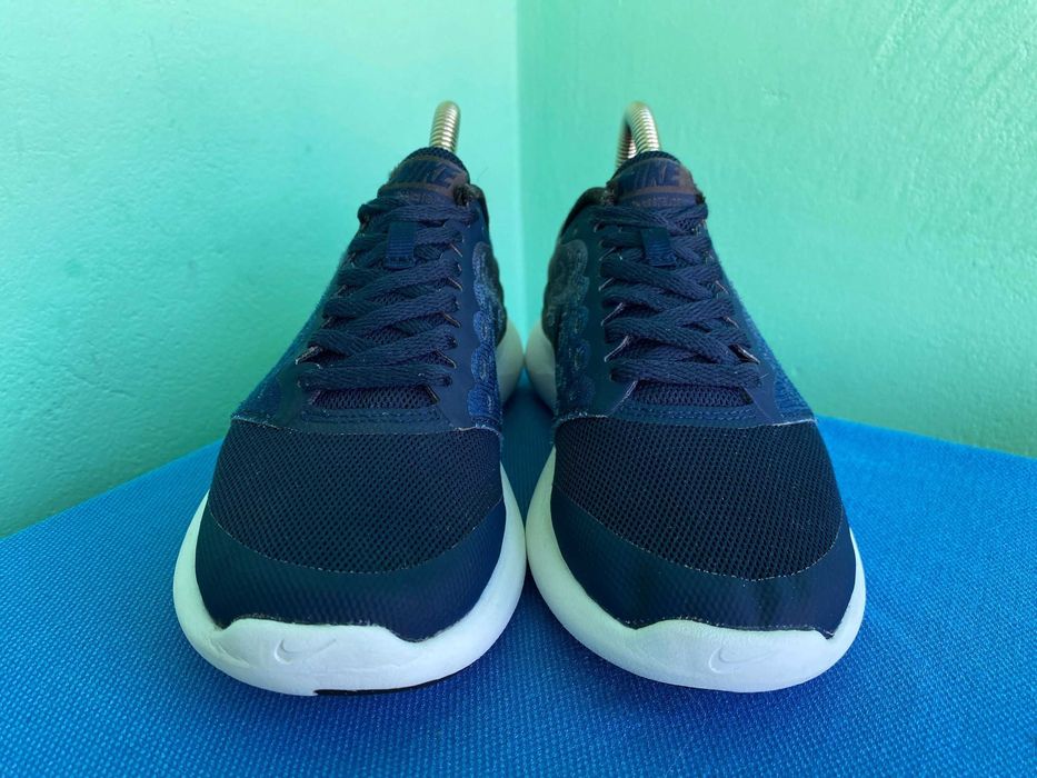 Кросівки Nike Lunarstelos