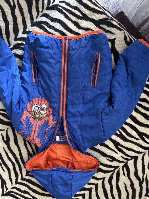 Продам курточку