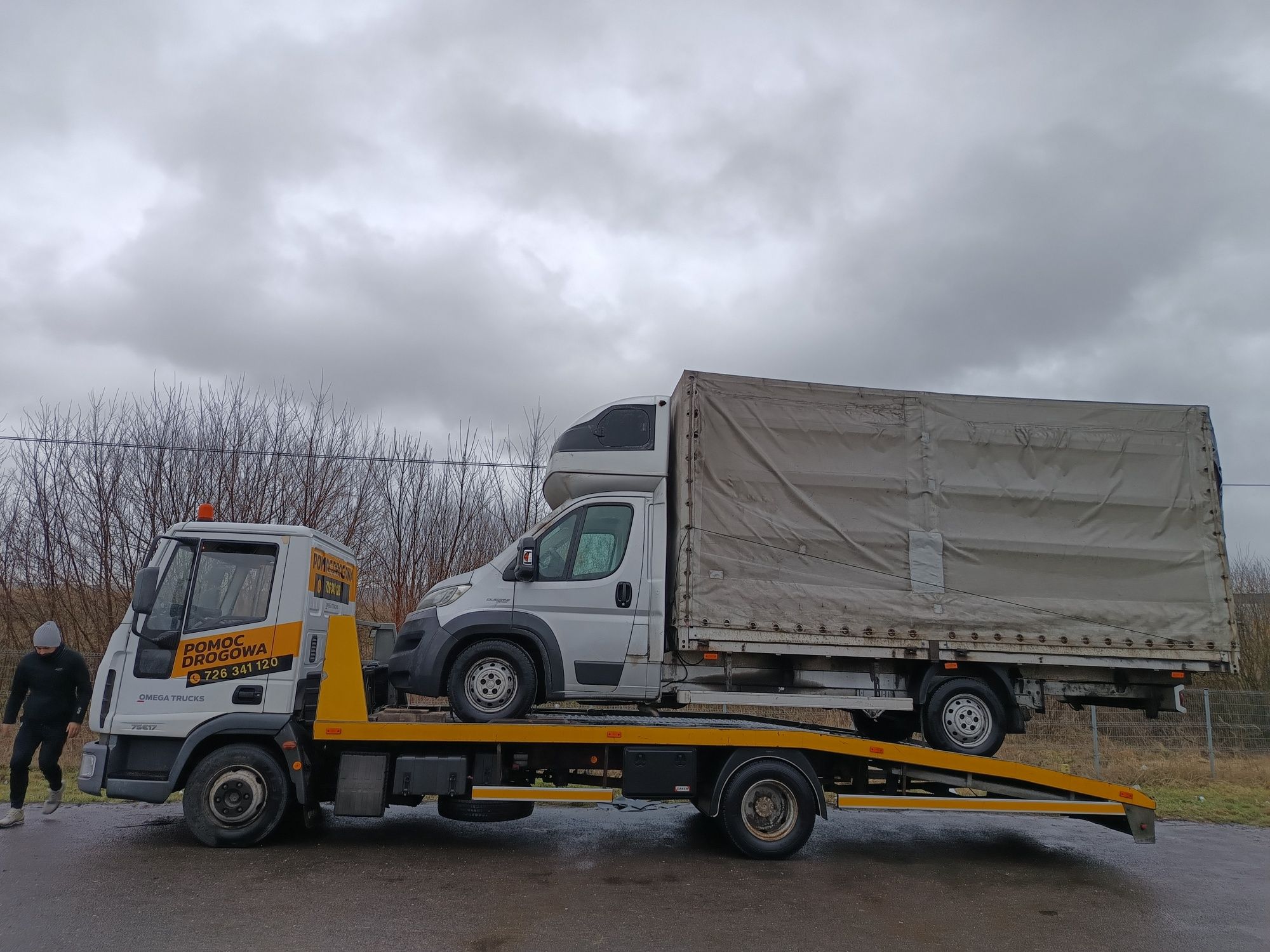 Laweta Transport maszyn rolniczych i budowlanych 24/7