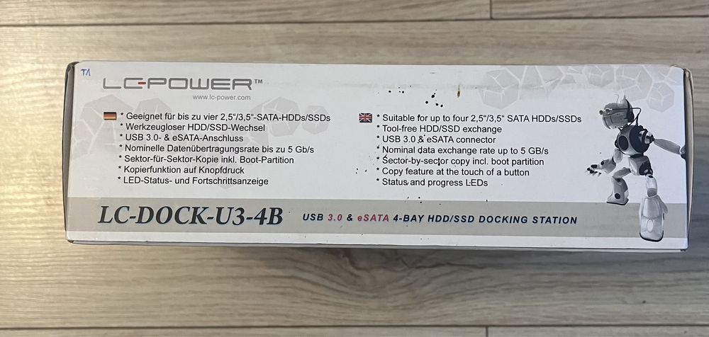 Док-станція LC-Power для 4 x SATA HDD/SSD 3.5"/2.5" (LC-DOCK-U3-4B)