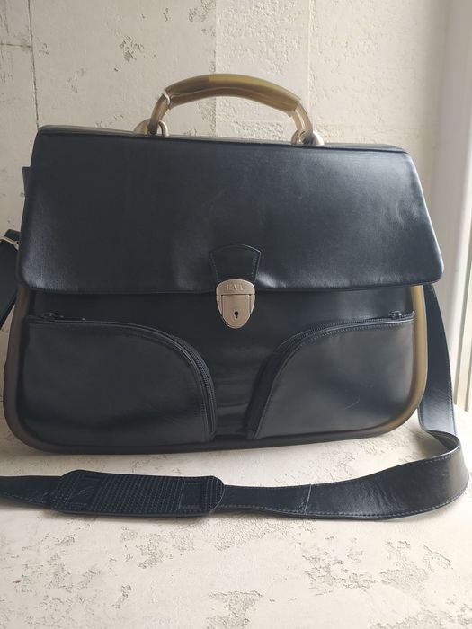 Продам портфель из кожи. Кожаный портфель