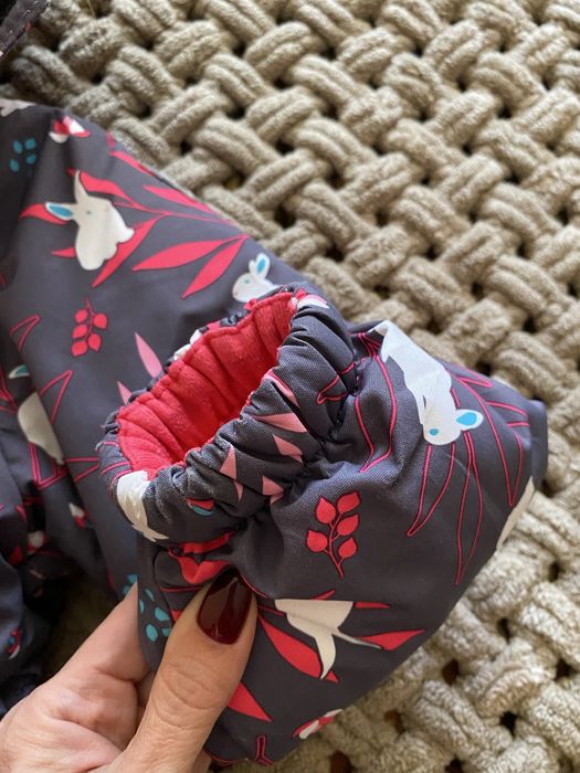 Зимовий комбінезон на дівчинку