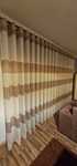Cortinados Sala beige com riscas castanhas, c/ calha, estilo moderno