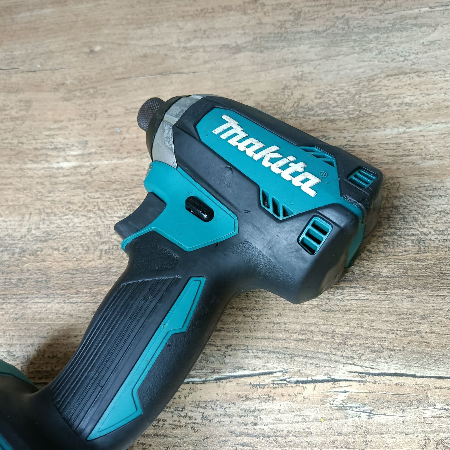 Makita 18V DTD 153 Kluczyk udarowy Impakt Bezszczotkowy