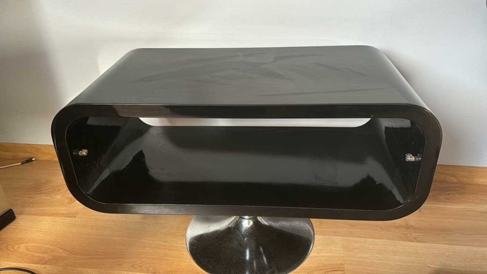 Czarny stolik / włoski design