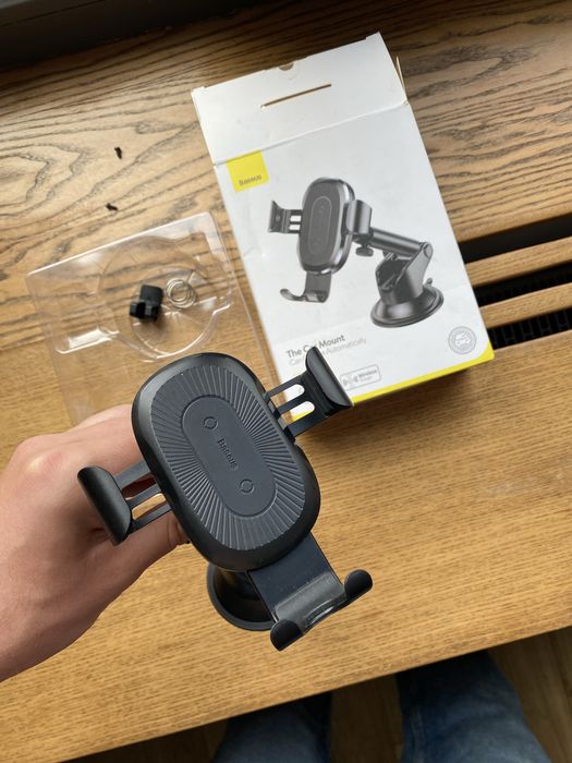 Автомобільний тримач телефону бездротова зарядка Baseus