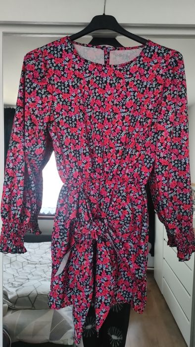 Sukienka w kwiaty S/M