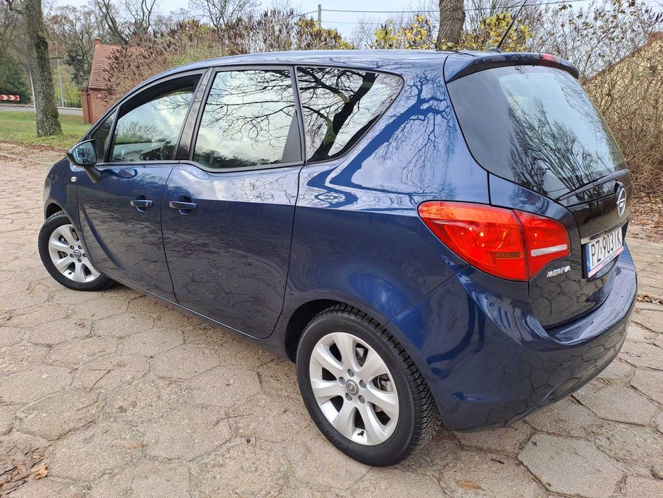 Zadbana bezwypadkowa Meriva B 1.4 turbo, 6 biegów, stan bdb z 2012r