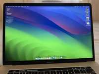 MacBook PRO 2018 15” i7 16GB RAM 256GB tylko 100 cykli ładowania