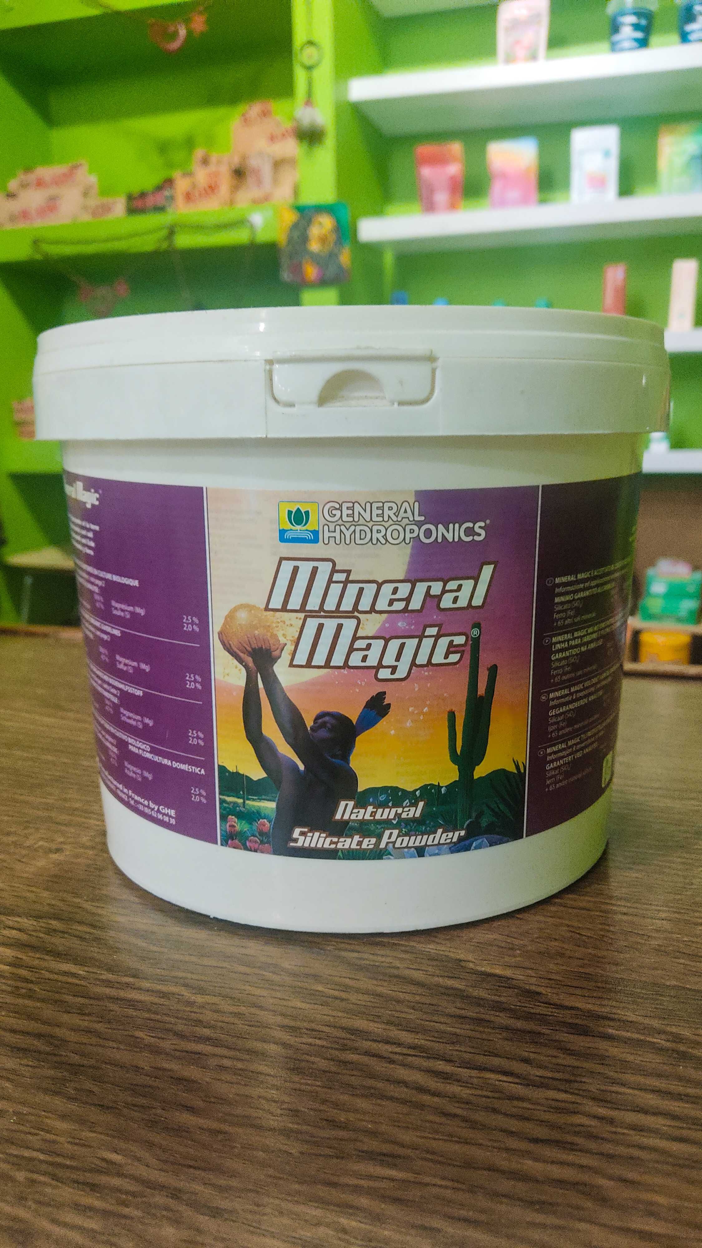 Mineral Magic (Silicato Natural) GHE 5 Litros