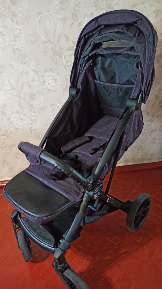 Коляска прогулочная babyhit impulse