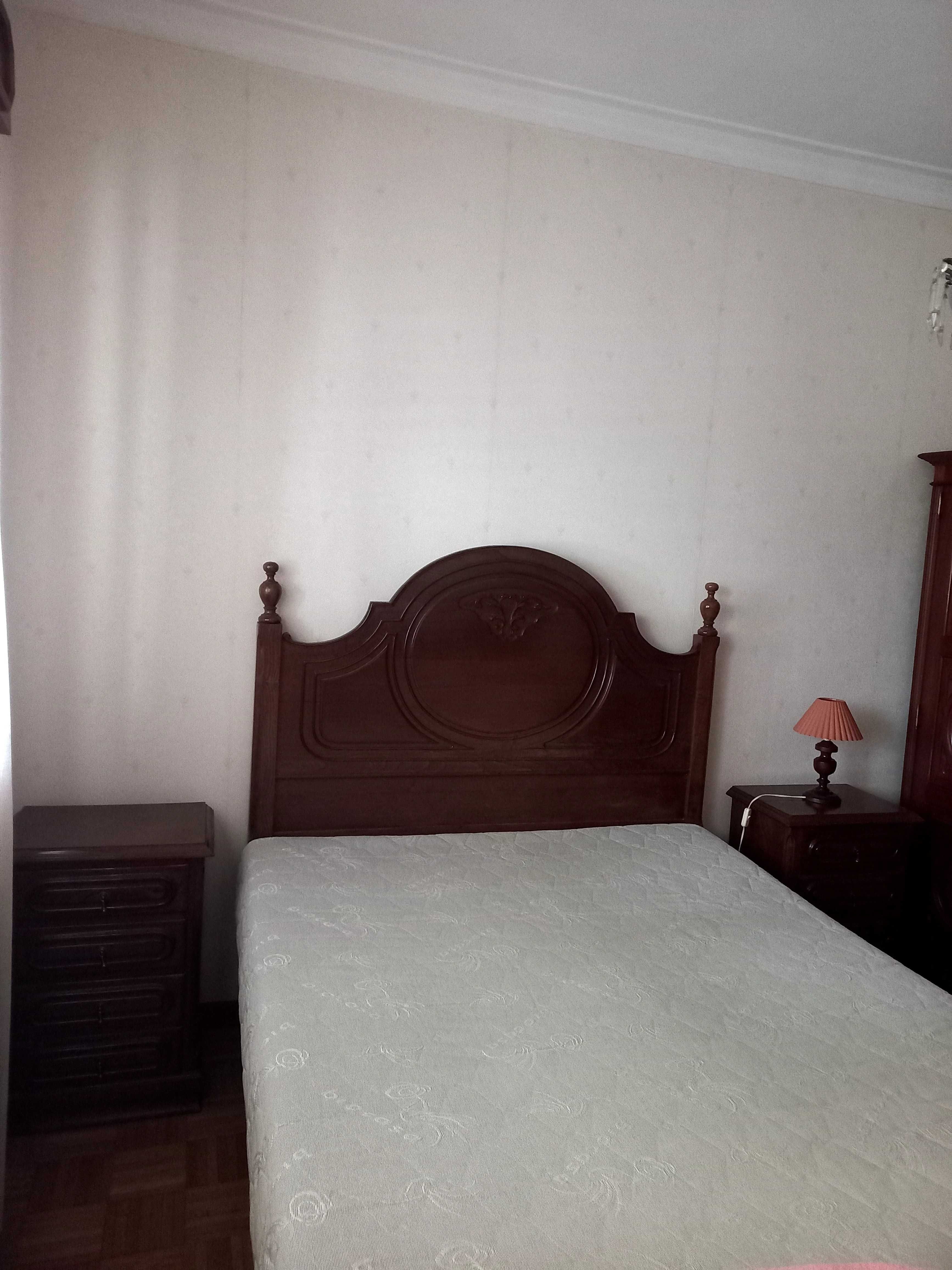 Mobília de Quarto de Casal