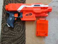 Nerf stryfe karabinek