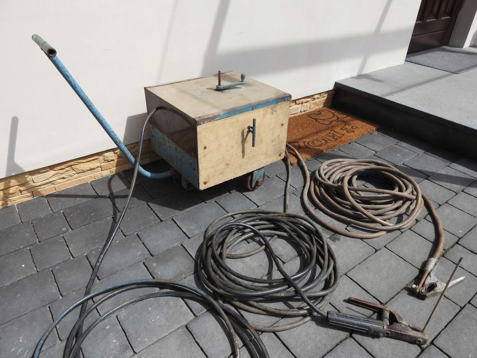 Spawarka transformatorowa z rozruchem i prostownikiem na 230V lub 400V