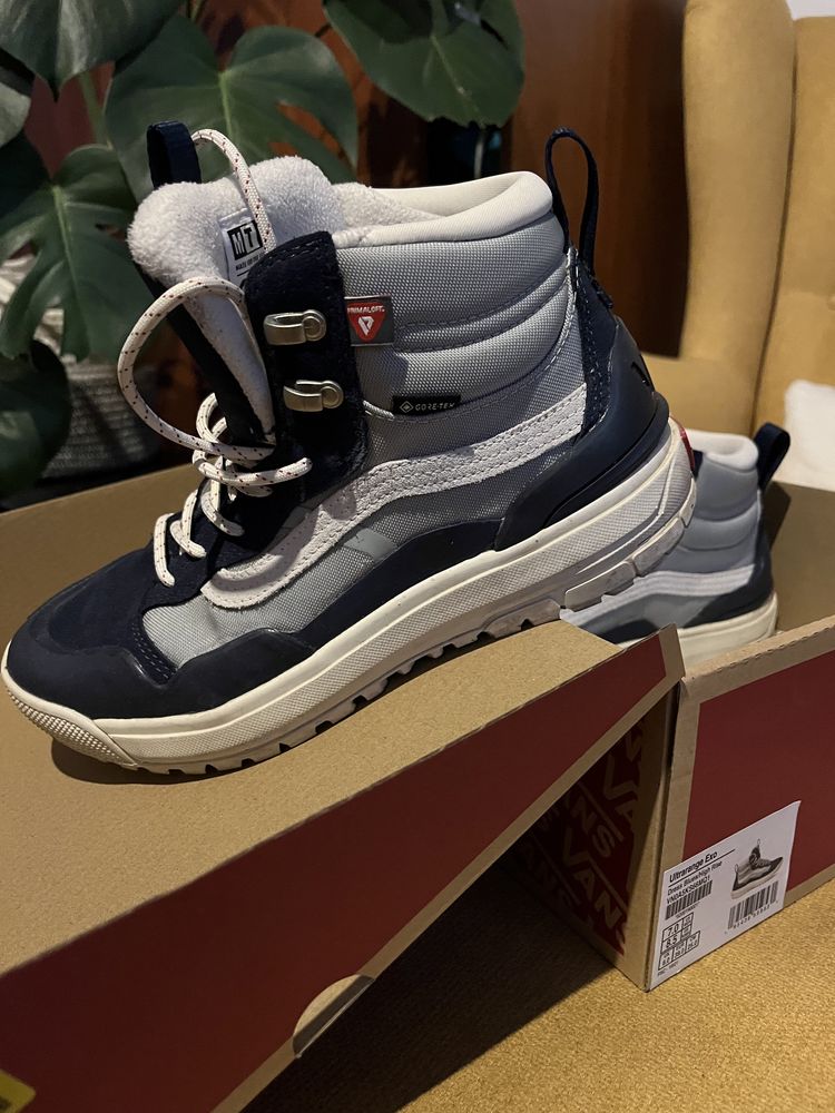 Buty zimowe Vans Ultrarange Exo Goretex Primaloft MTE-2