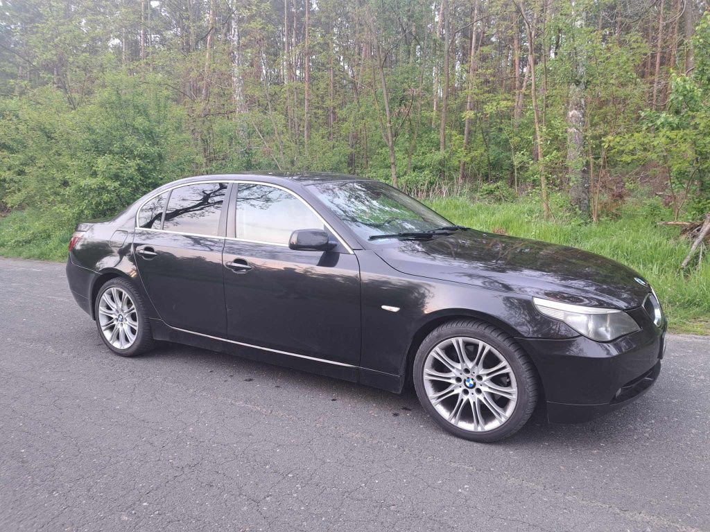 Sprzedam BMW e60 530D automat 2004 r.