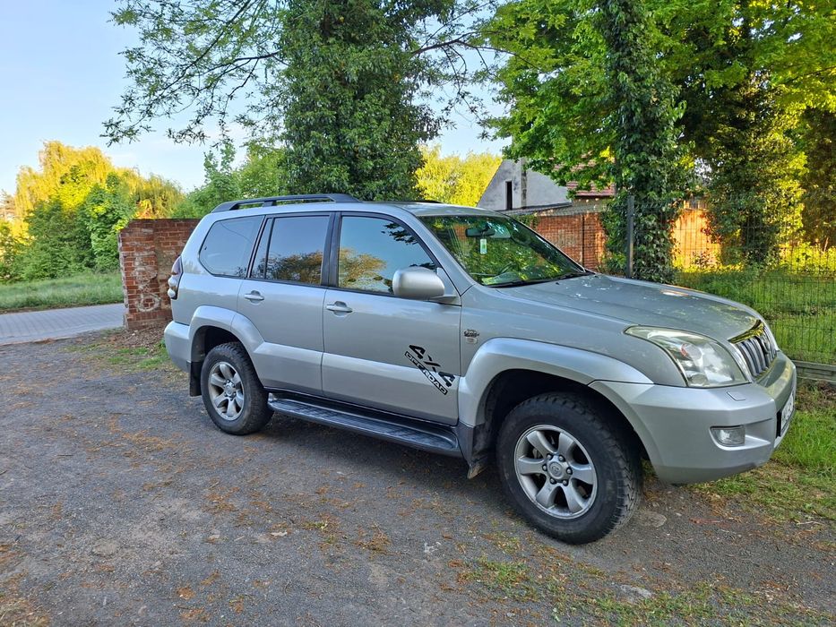 Toyota Land Cruiser 4-D4, Salon Polska, zamiana