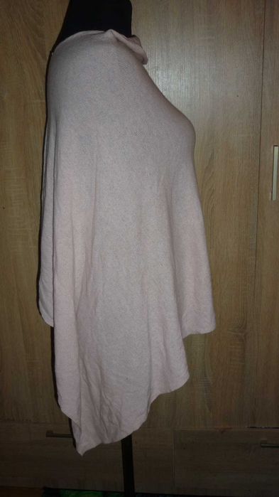 Cadenza- wełniane ponczo z kaszmirem różowe