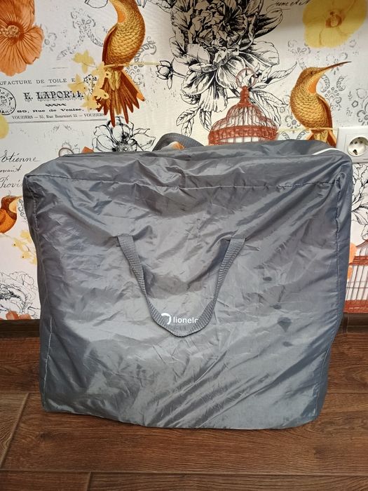 Дитяче складне ліжечко Lionelo