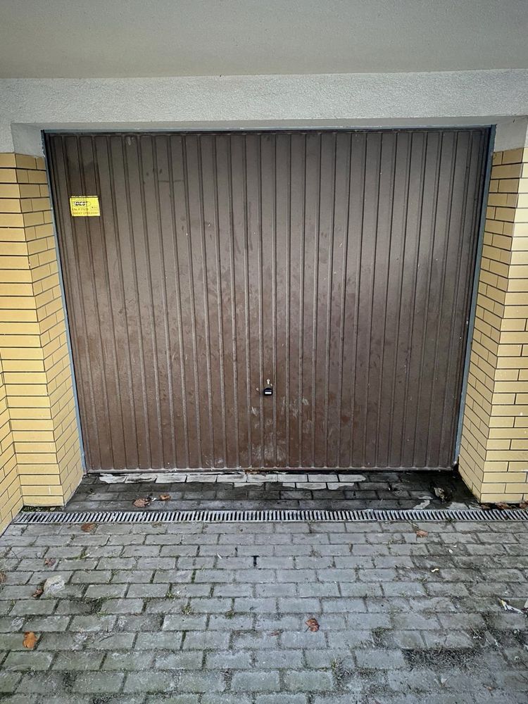 Garaż jednostanowiskowy CENTRUM ul. Robotnicza - w bloku Oś. Panorama