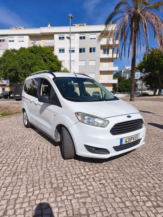Ford Tourneo Courier