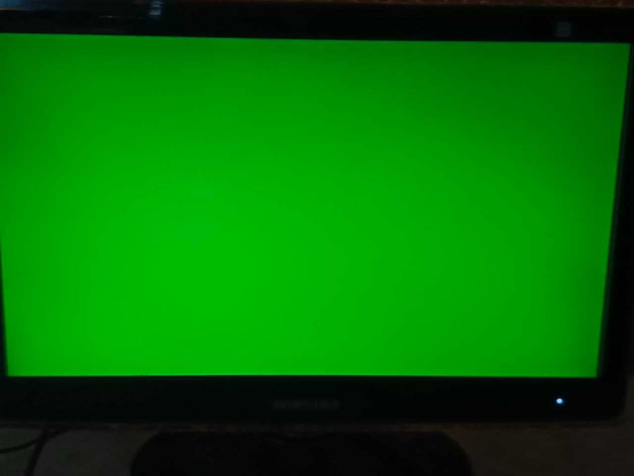Монитор 20" Samsung P2070