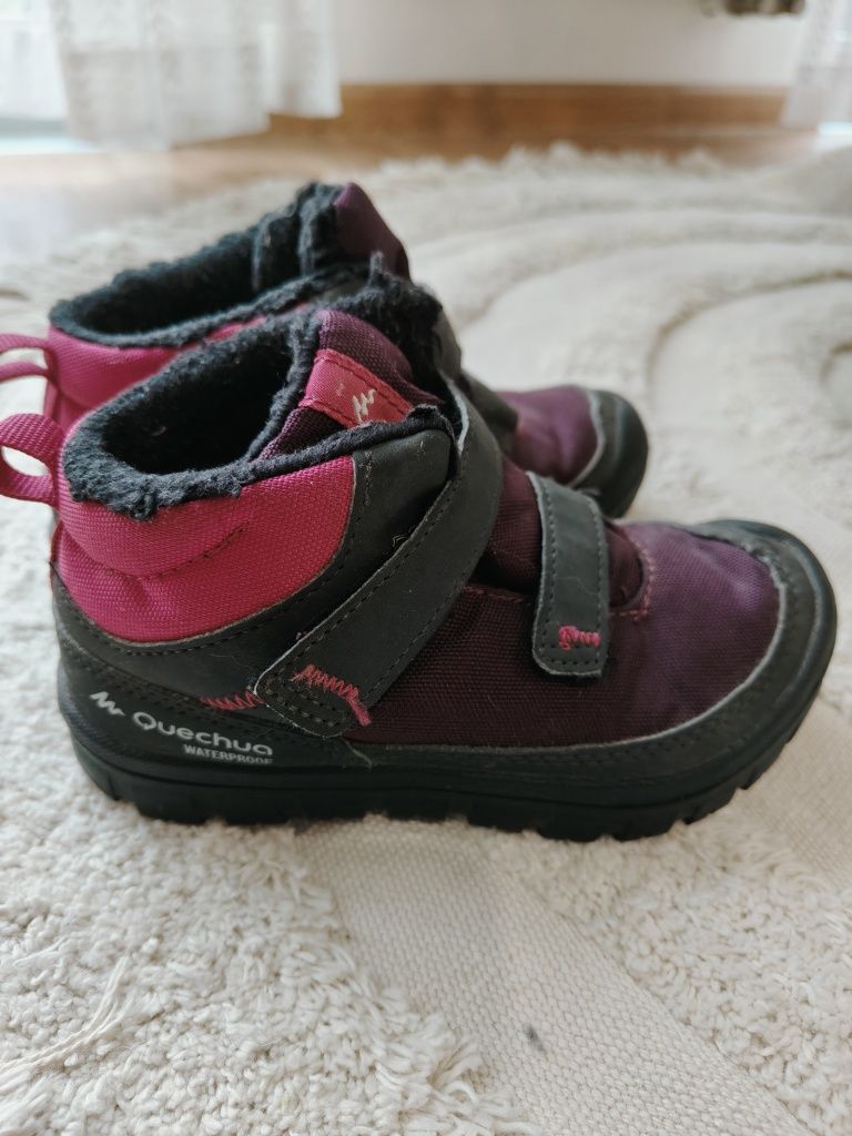 Buty r. 27 ocieplane Quecha wodoodporne