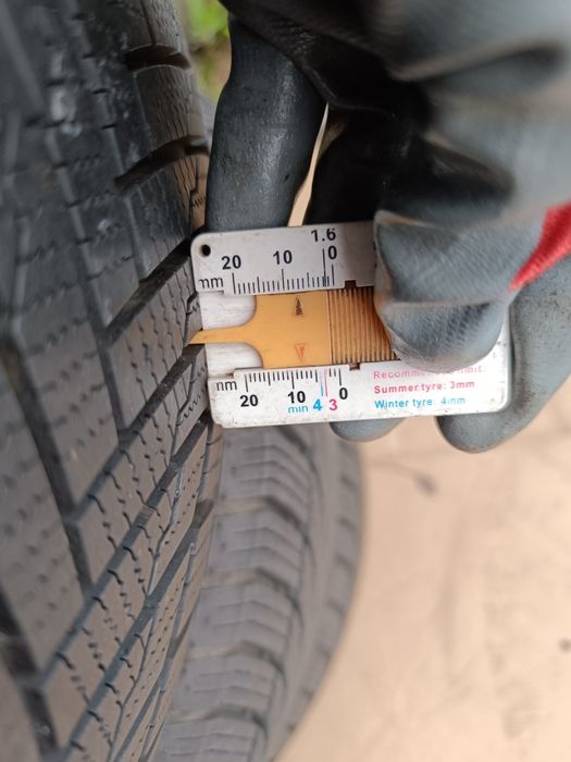 215/65 R15 Tracmax