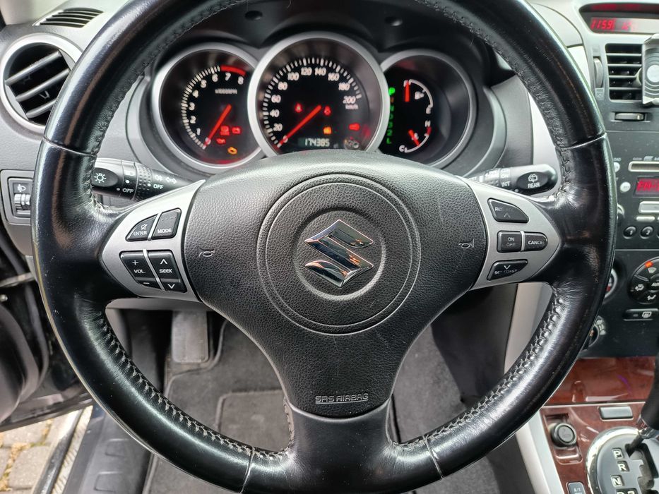 Suzuki Grand Vitara II 2.0 4x4