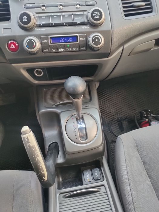 Продам Хонду Сивик 4д