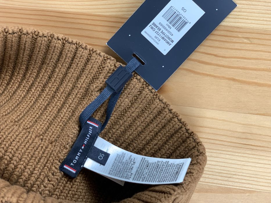 Czapka zimowa beanie Tommy Hilfiger rozmiar uniwersalny oryginalna