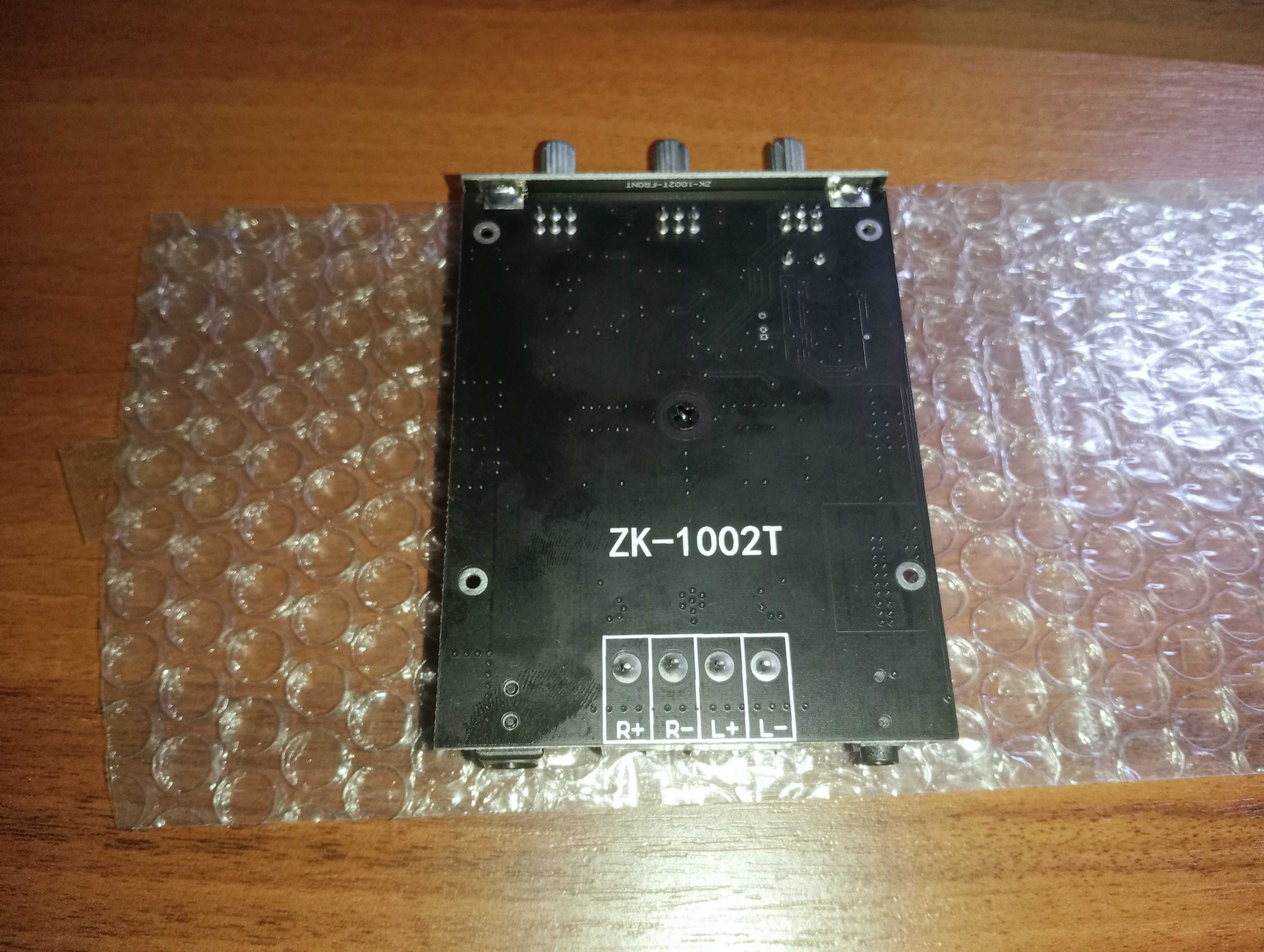 2х100W  ZK-1002Т Bluetooth підсилювач TPA3116D2