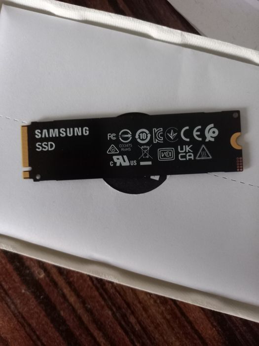 SSD Samsung PM9C1 1TB